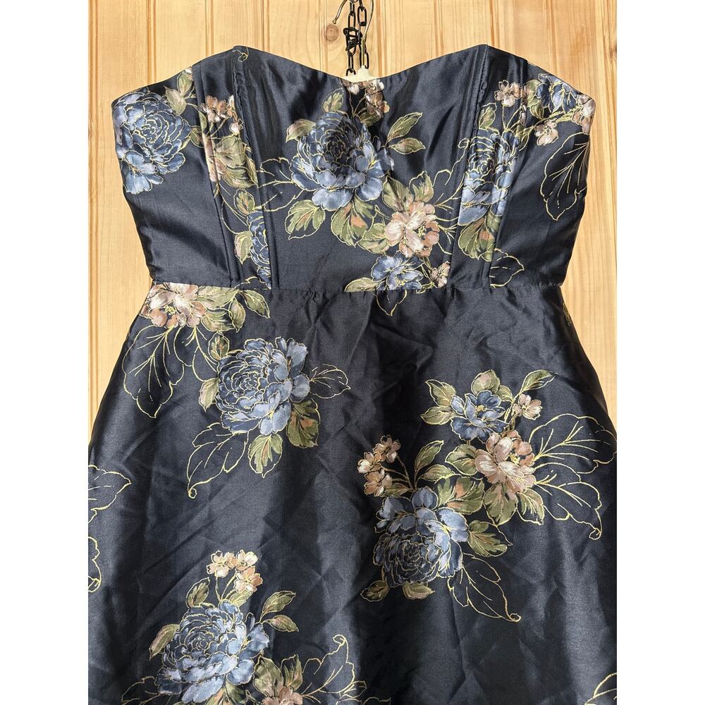 NWOT Lulus Sz XL Yashelle Navy Floral Taffeta Strapless Tiered Corset Midi Dress - Picture 4 of 6
